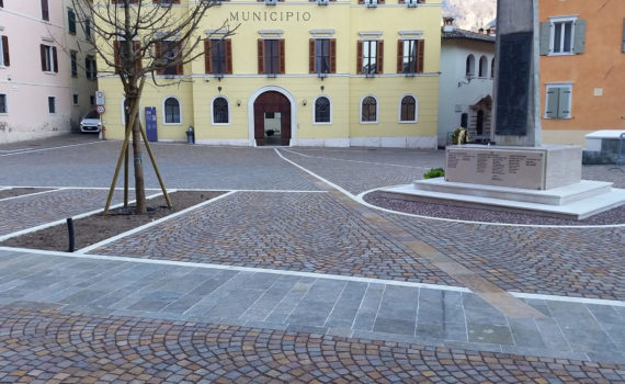 Riqualificazione Piazza Vittorio Emanuele di Avio